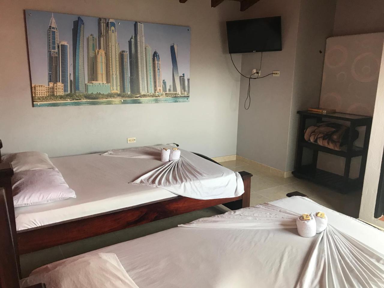 Hotel Calipso Marinilla Esterno foto